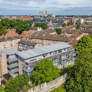 https://29-city-walls-sanctuary.yorkshirehotels.net