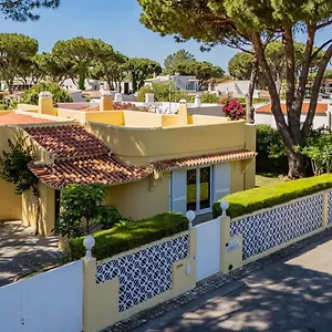 https://villa-girassol-vilamoura.hotelaalgarve.com